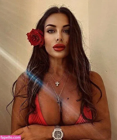 Silvia Iacucci / silvia_iacucci / silviaiacucci Onlyfans Photo Gallery 