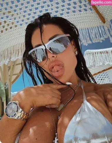 Silvia Iacucci / silvia_iacucci / silviaiacucci Onlyfans Photo Gallery 