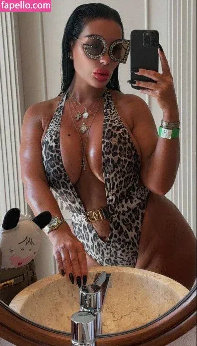 Silvia Iacucci / silvia_iacucci / silviaiacucci Onlyfans Photo Gallery 