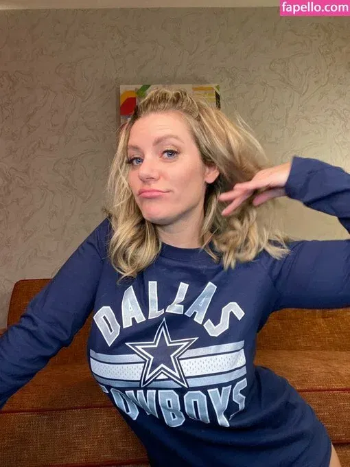 mrs-ku / mrs.k.u Onlyfans Photo Gallery 