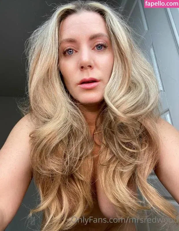 mrs-ku / mrs.k.u Onlyfans Photo Gallery 