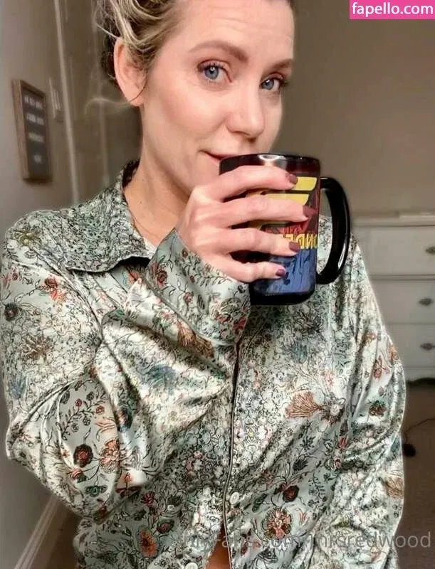 mrs-ku / mrs.k.u Onlyfans Photo Gallery 