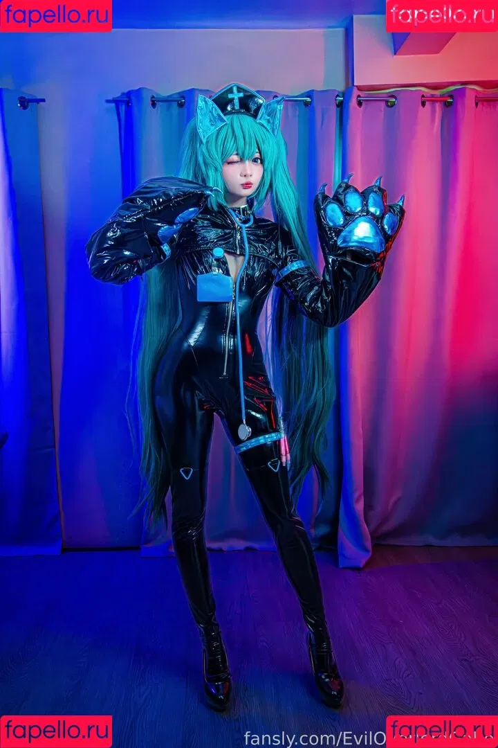Evil Overlord Gabo / GaboVillain / eviloverlord_gabo Onlyfans Photo Gallery 