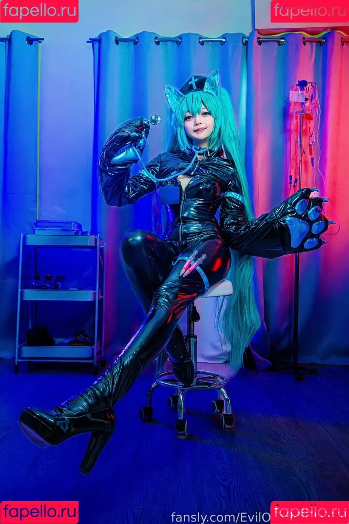 Evil Overlord Gabo / GaboVillain / eviloverlord_gabo Onlyfans Photo Gallery 