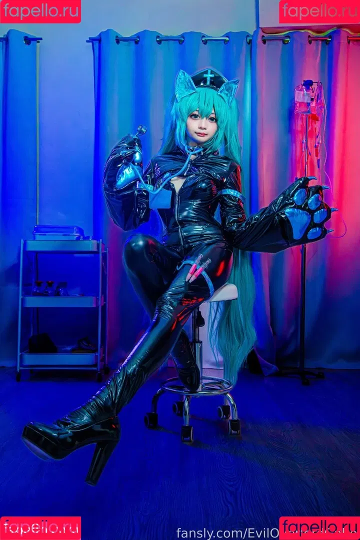 Evil Overlord Gabo / GaboVillain / eviloverlord_gabo Onlyfans Photo Gallery 