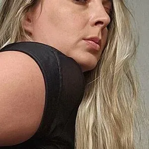 allieeveknoxfree / allieeveland Onlyfans Photo Gallery 