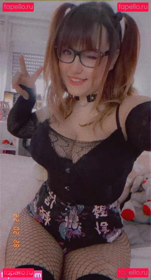 ninii / niniitard / ninitard Onlyfans Photo Gallery 