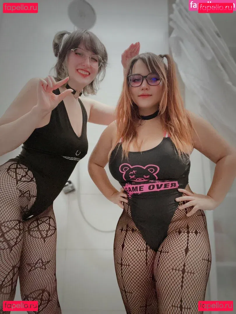 ninii / niniitard / ninitard Onlyfans Photo Gallery 