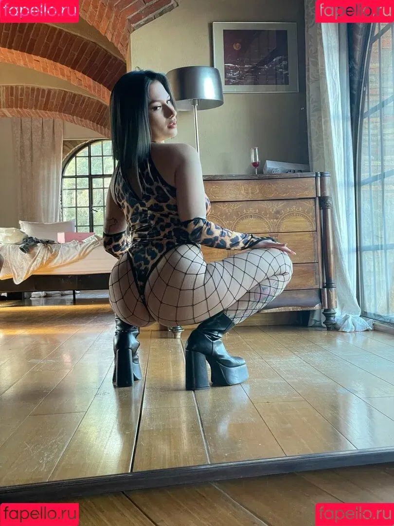 Kenia Queen Onlyfans Photo Gallery 