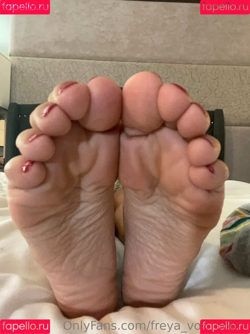 Freya Von Doom / Freya_Von_Doom / freyadoom Onlyfans Photo Gallery 