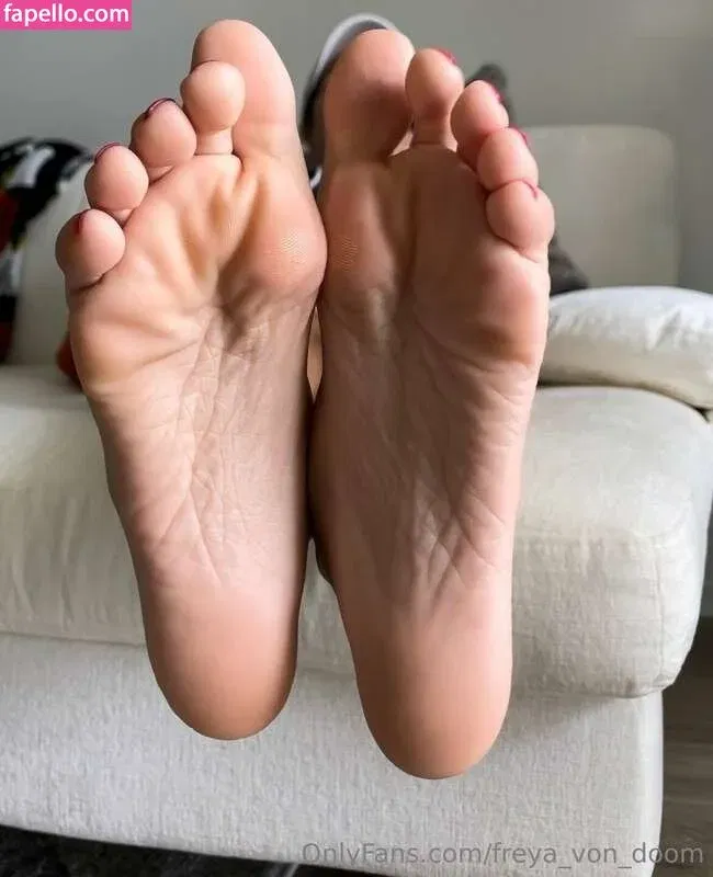 Freya Von Doom / Freya_Von_Doom / freyadoom Onlyfans Photo Gallery 