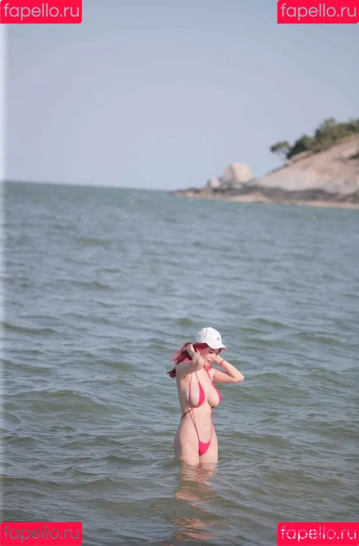 Alisa / Rattanachawangkul / ladyicealisa Onlyfans Photo Gallery 