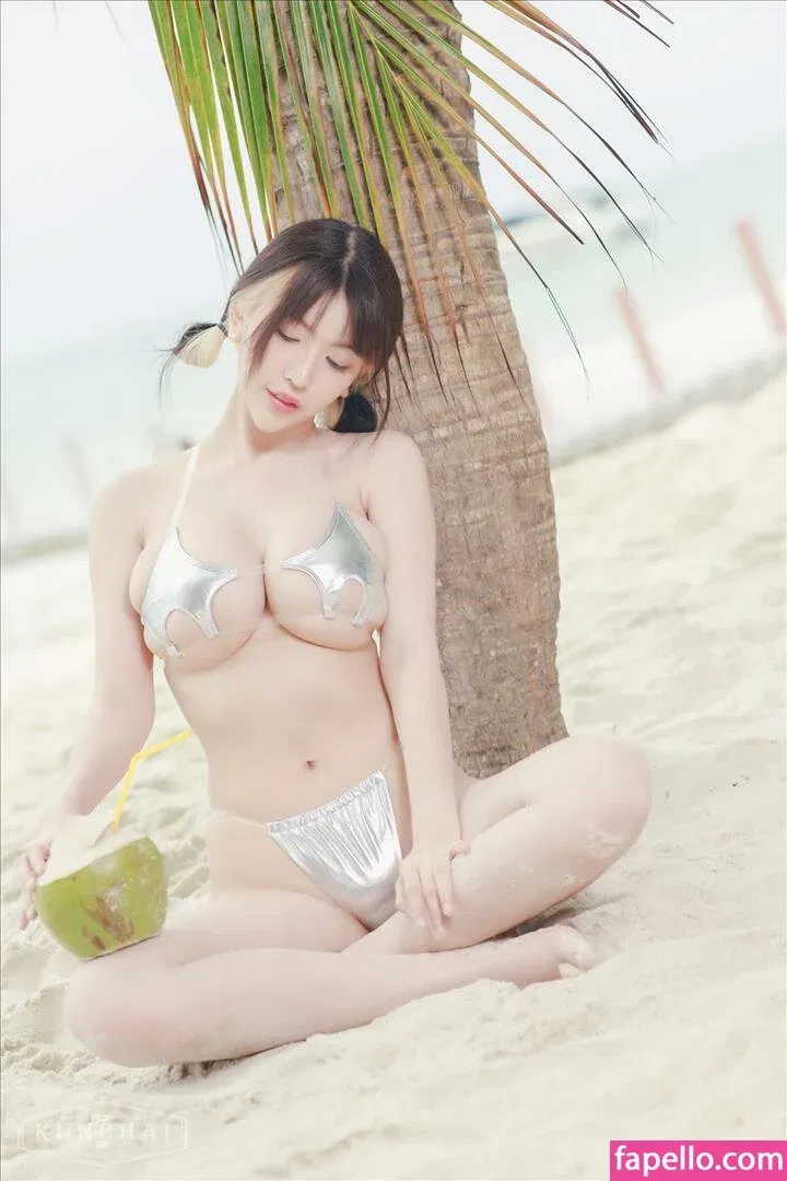 Alisa / Rattanachawangkul / ladyicealisa Onlyfans Photo Gallery 