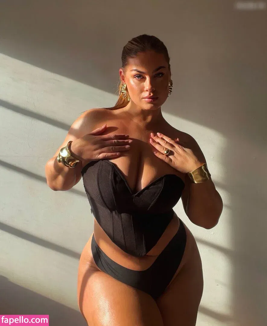 Hanna Wilperath / hannawilperath / maria4u Onlyfans Photo Gallery 