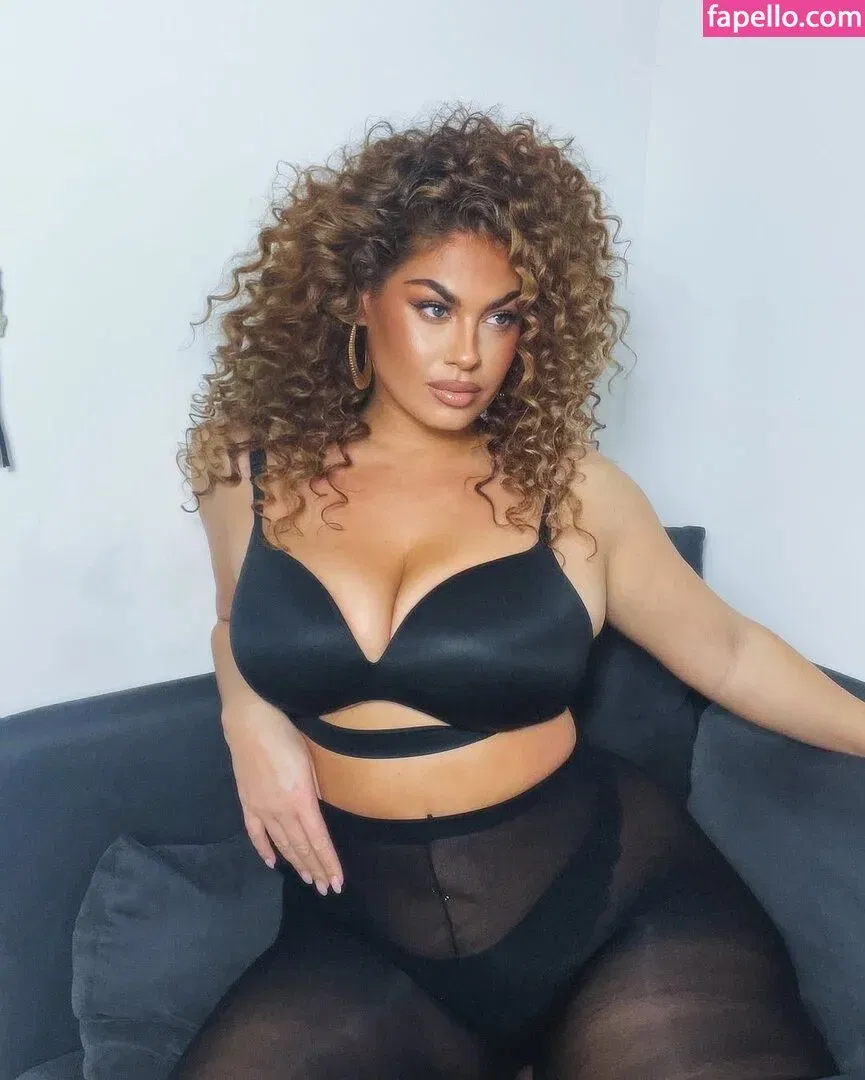 Hanna Wilperath / hannawilperath / maria4u Onlyfans Photo Gallery 