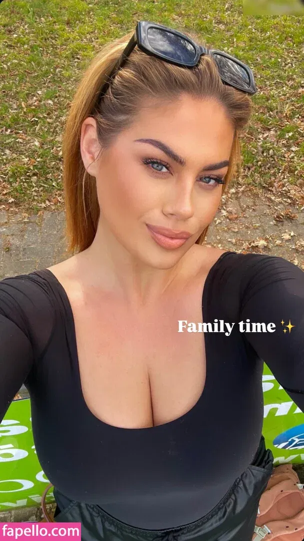 Hanna Wilperath / hannawilperath / maria4u Onlyfans Photo Gallery 