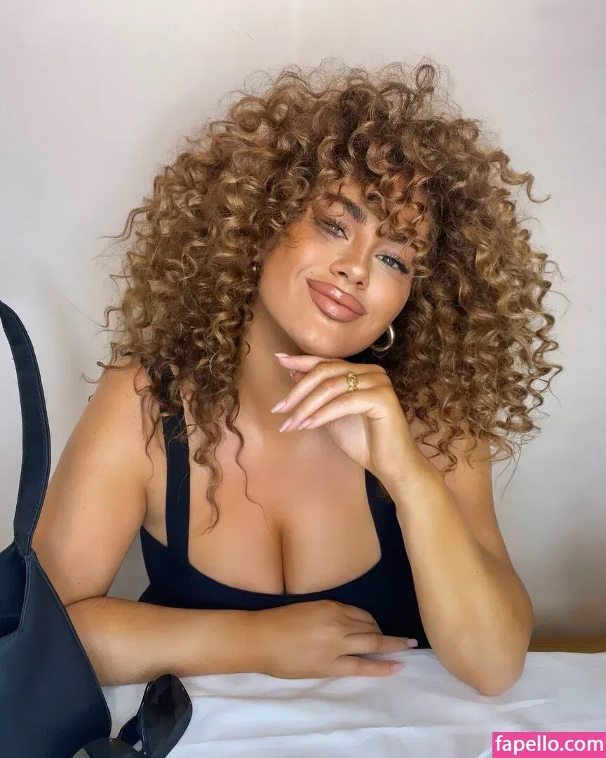 Hanna Wilperath / hannawilperath / maria4u Onlyfans Photo Gallery 