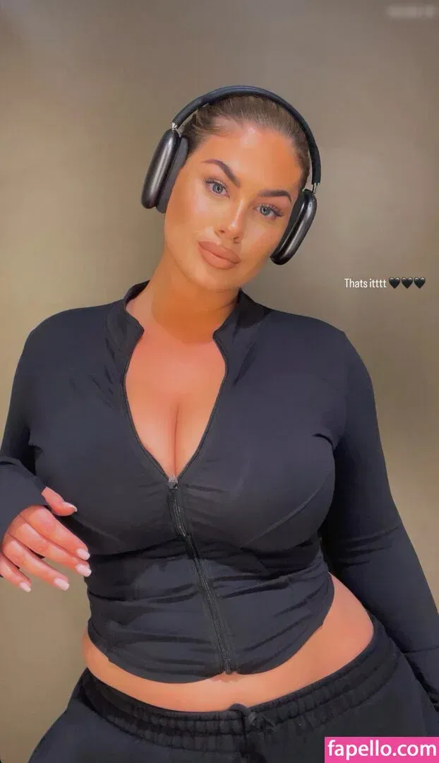 Hanna Wilperath / hannawilperath / maria4u Onlyfans Photo Gallery 