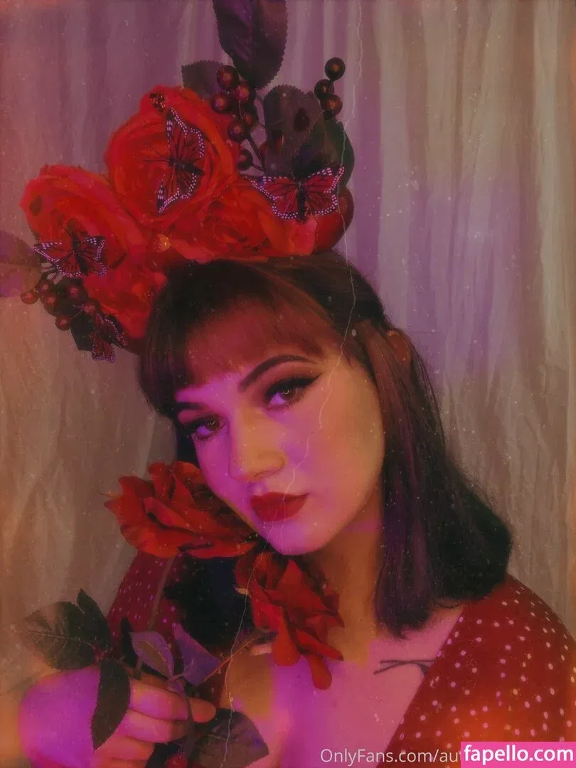 autumn_zoldyck / reformedcrazyex Onlyfans Photo Gallery 