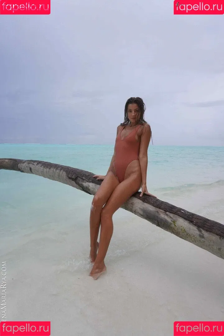 Melena Maria Rya / https: / melenamariarya / melenamariarya_ Onlyfans Photo Gallery 