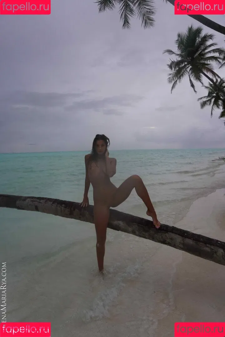 Melena Maria Rya / https: / melenamariarya / melenamariarya_ Onlyfans Photo Gallery 