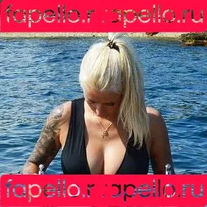 Carina Spack / carina_spack Onlyfans Photo Gallery 