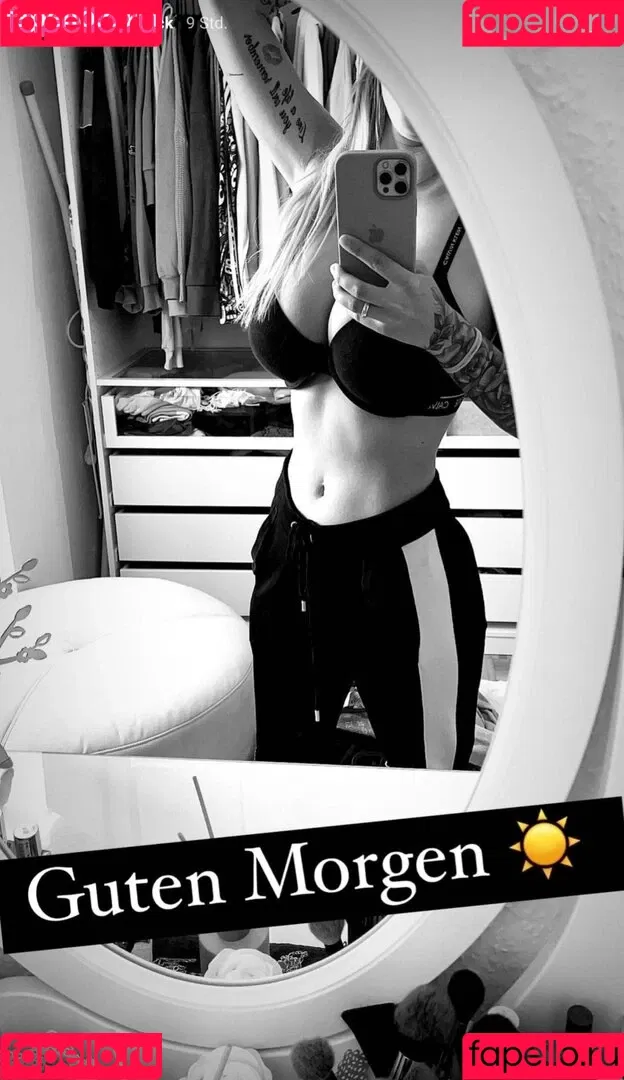 Carina Spack / carina_spack Onlyfans Photo Gallery 