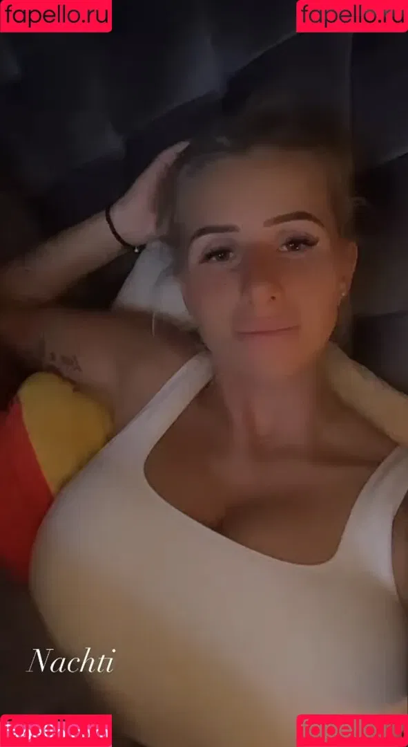 Carina Spack / carina_spack Onlyfans Photo Gallery 