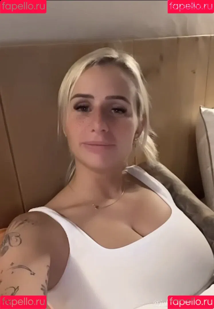 Carina Spack / carina_spack Onlyfans Photo Gallery 