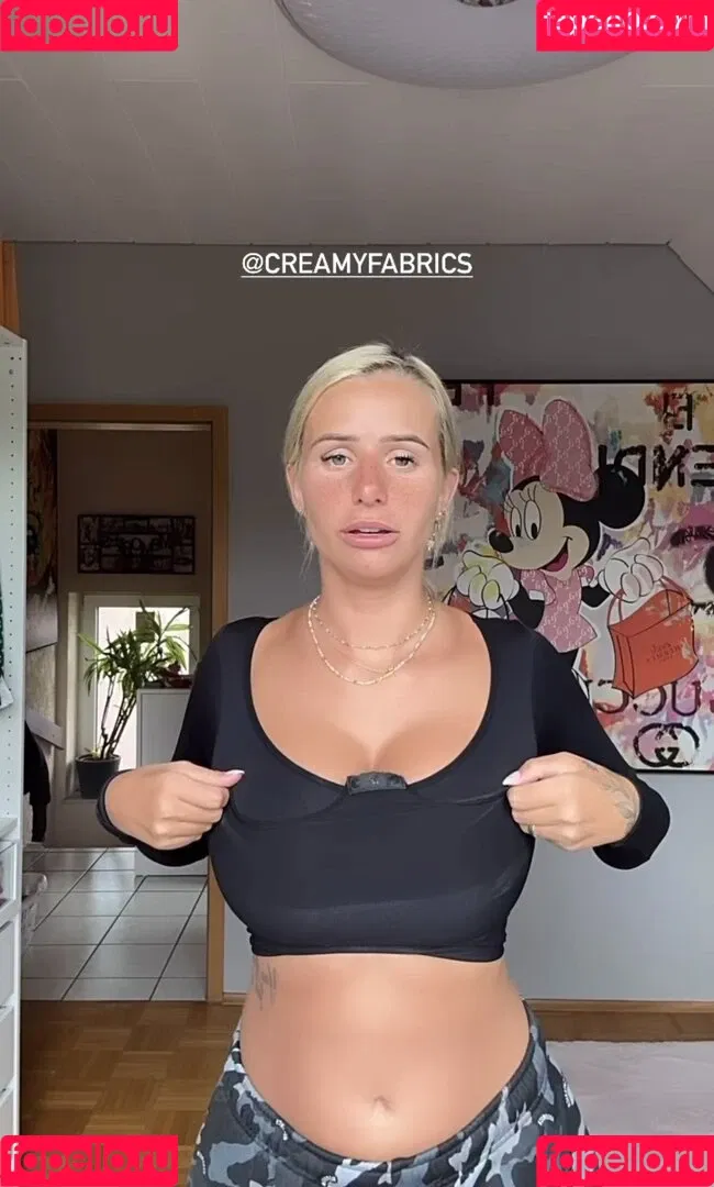 Carina Spack / carina_spack Onlyfans Photo Gallery 