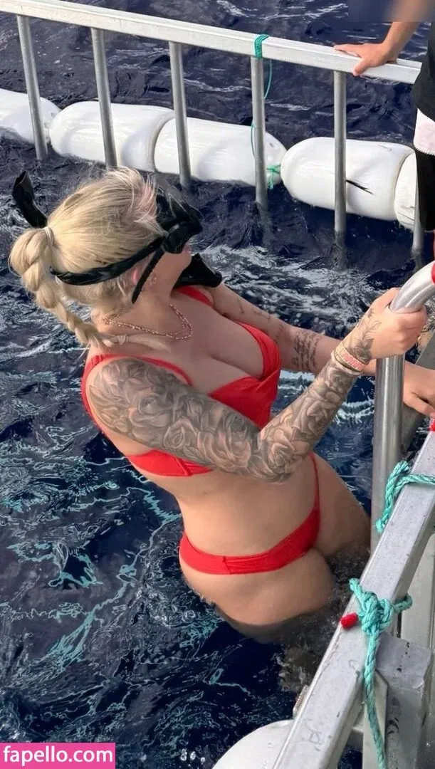 Carina Spack / carina_spack Onlyfans Photo Gallery 