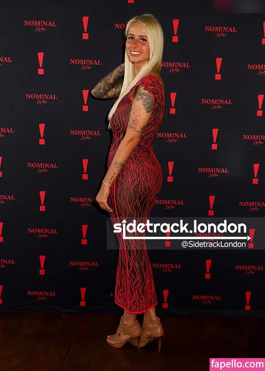 Carina Spack / carina_spack Onlyfans Photo Gallery 