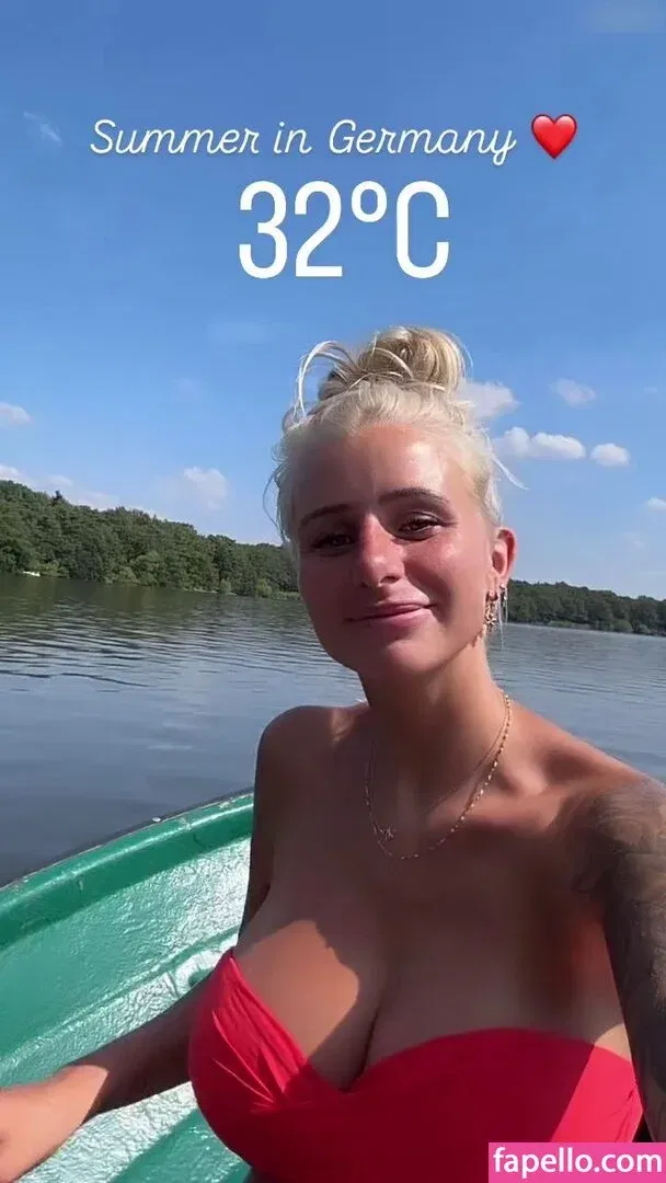 Carina Spack / carina_spack Onlyfans Photo Gallery 