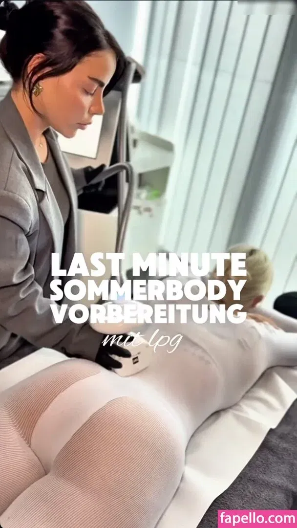 Carina Spack / carina_spack Onlyfans Photo Gallery 