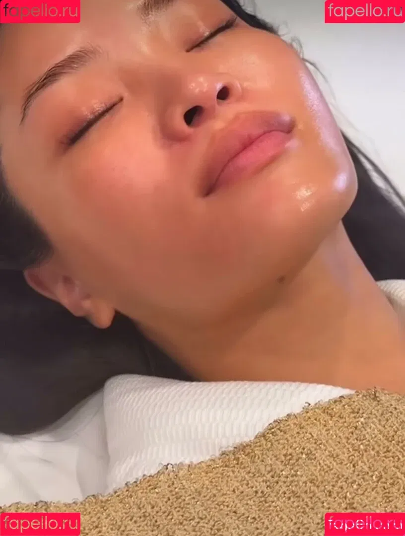 Anna Sawai / annasawai Onlyfans Photo Gallery 
