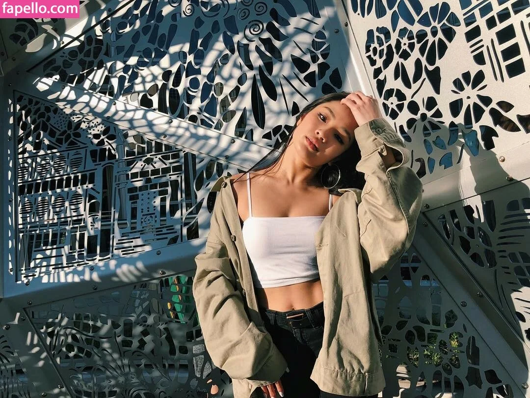 Anna Sawai / annasawai Onlyfans Photo Gallery 