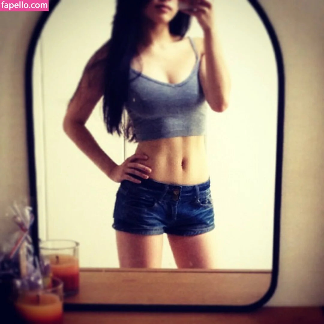 Anna Sawai / annasawai Onlyfans Photo Gallery 