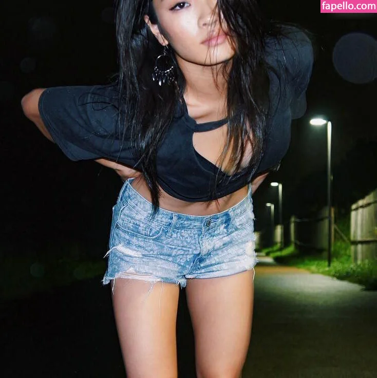 Anna Sawai / annasawai Onlyfans Photo Gallery 