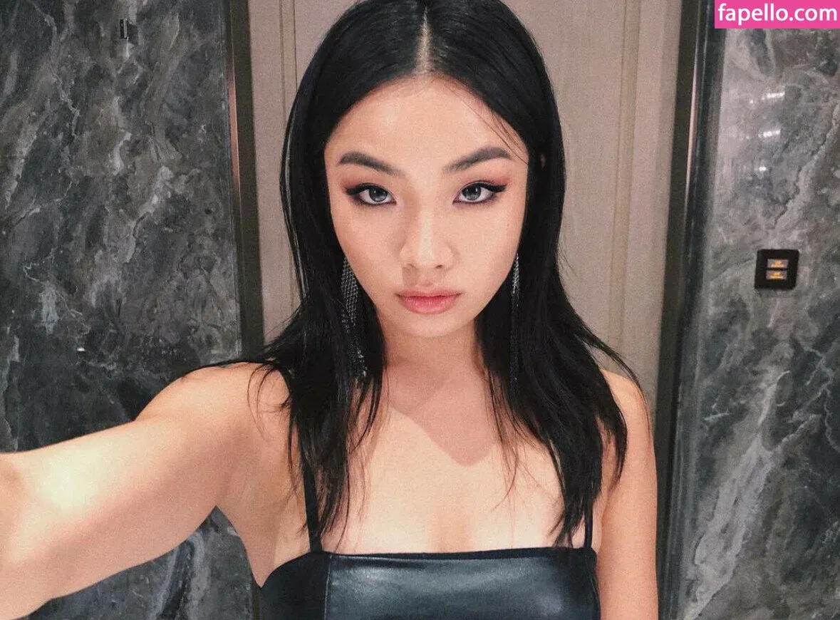 Anna Sawai / annasawai Onlyfans Photo Gallery 