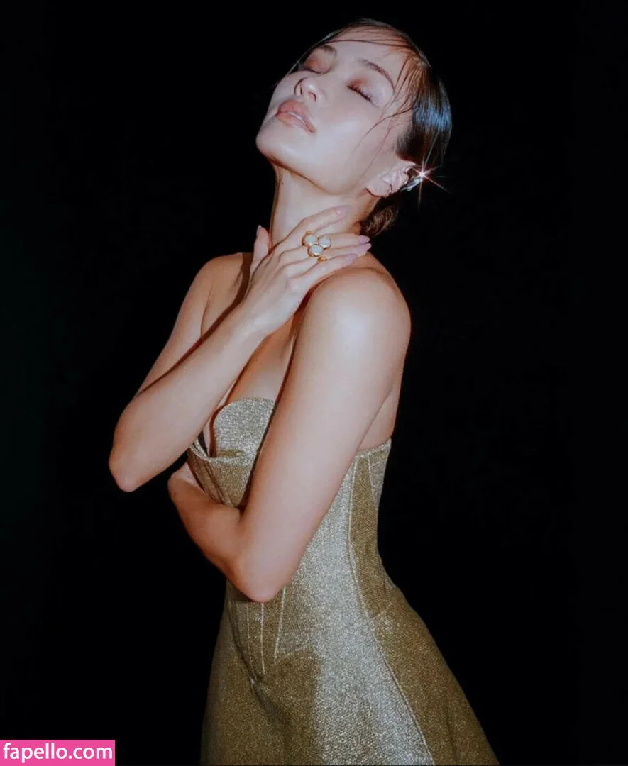 Anna Sawai / annasawai Onlyfans Photo Gallery 