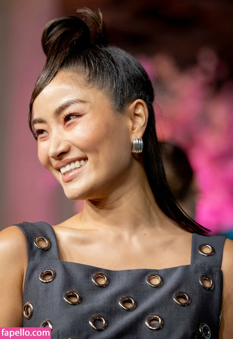 Anna Sawai / annasawai Onlyfans Photo Gallery 