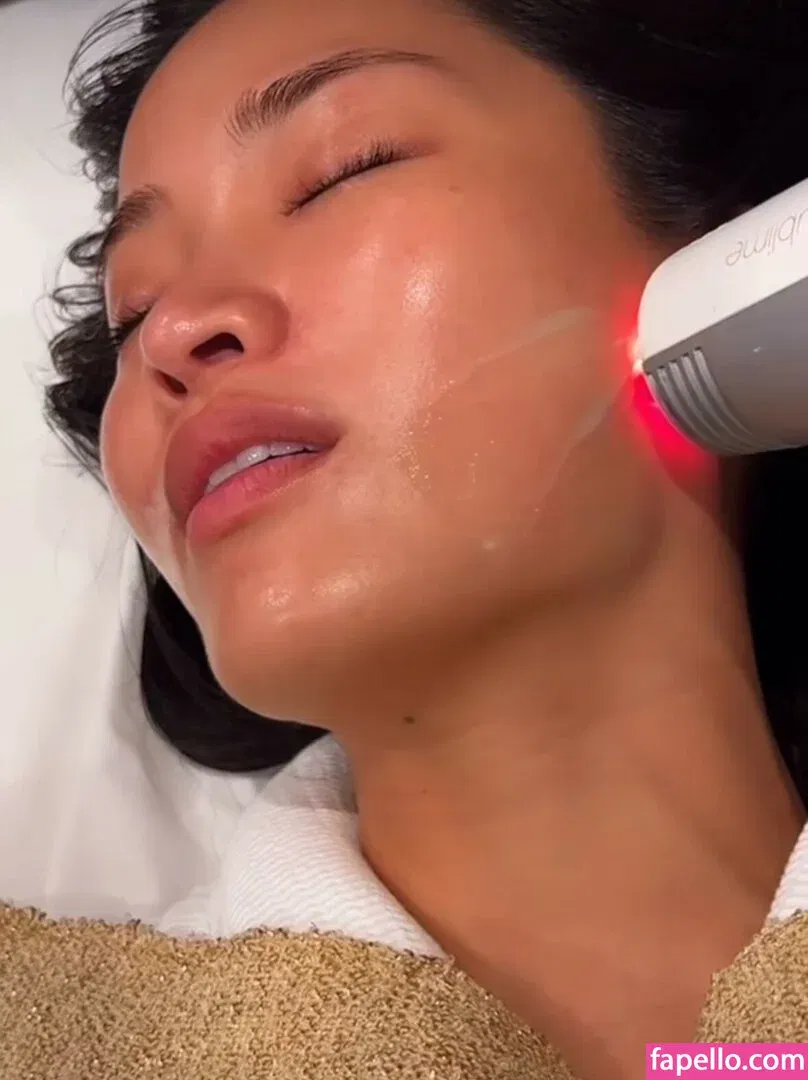 Anna Sawai / annasawai Onlyfans Photo Gallery 