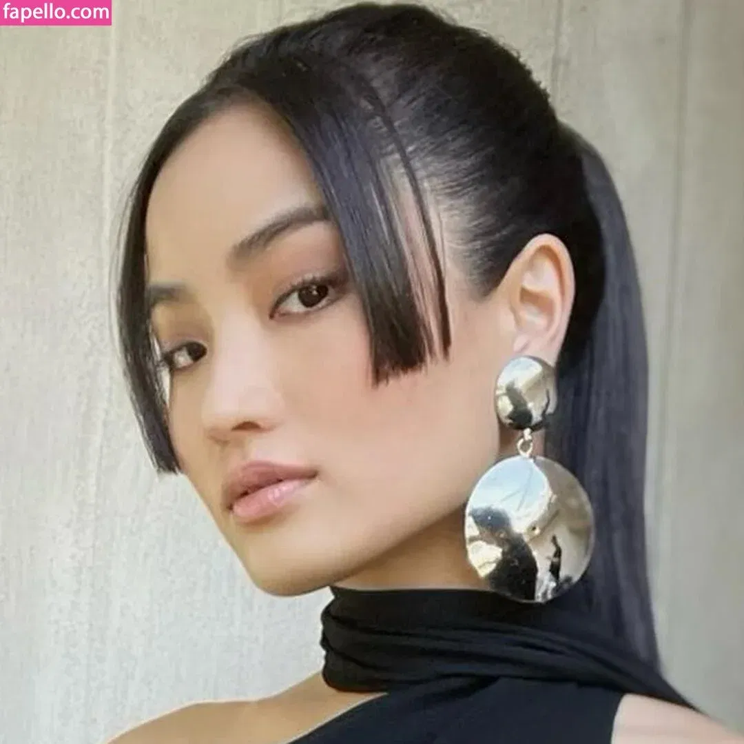 Anna Sawai / annasawai Onlyfans Photo Gallery 