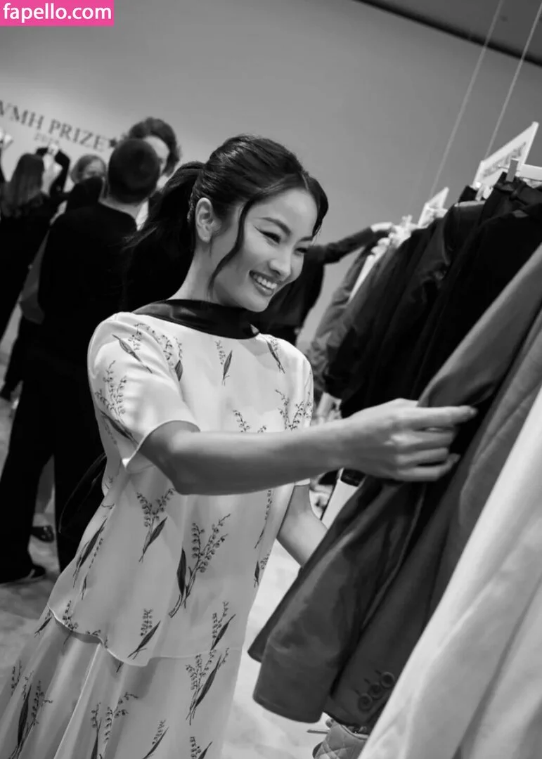 Anna Sawai / annasawai Onlyfans Photo Gallery 