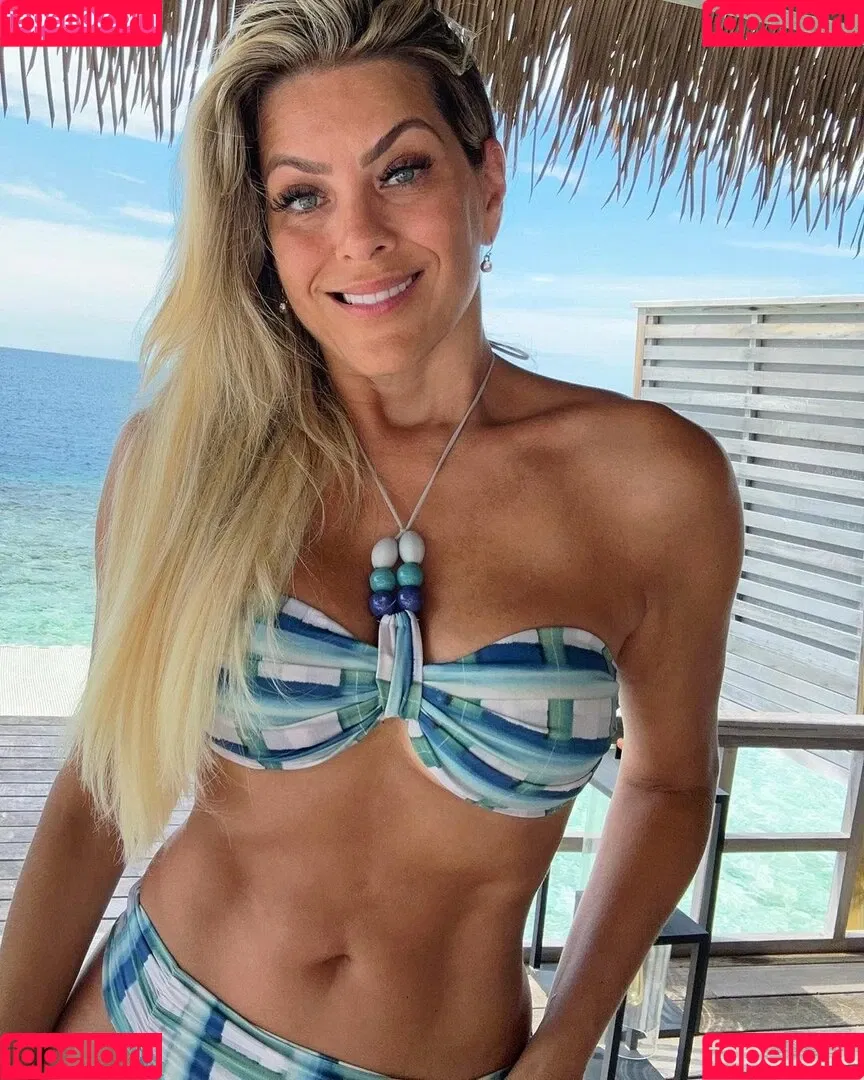 Renata Fan / renatafan Onlyfans Photo Gallery 