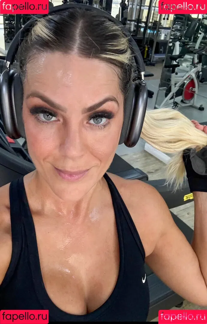 Renata Fan / renatafan Onlyfans Photo Gallery 