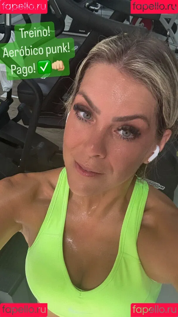 Renata Fan / renatafan Onlyfans Photo Gallery 