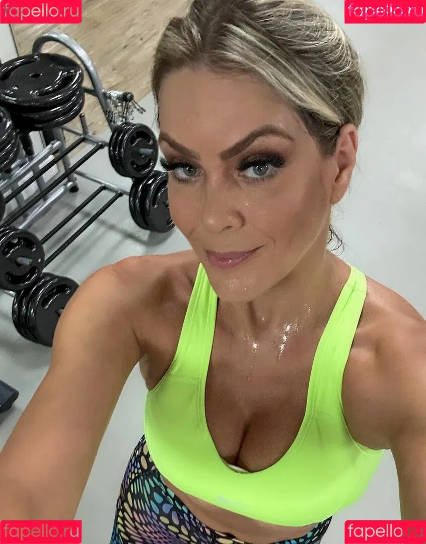 Renata Fan / renatafan Onlyfans Photo Gallery 