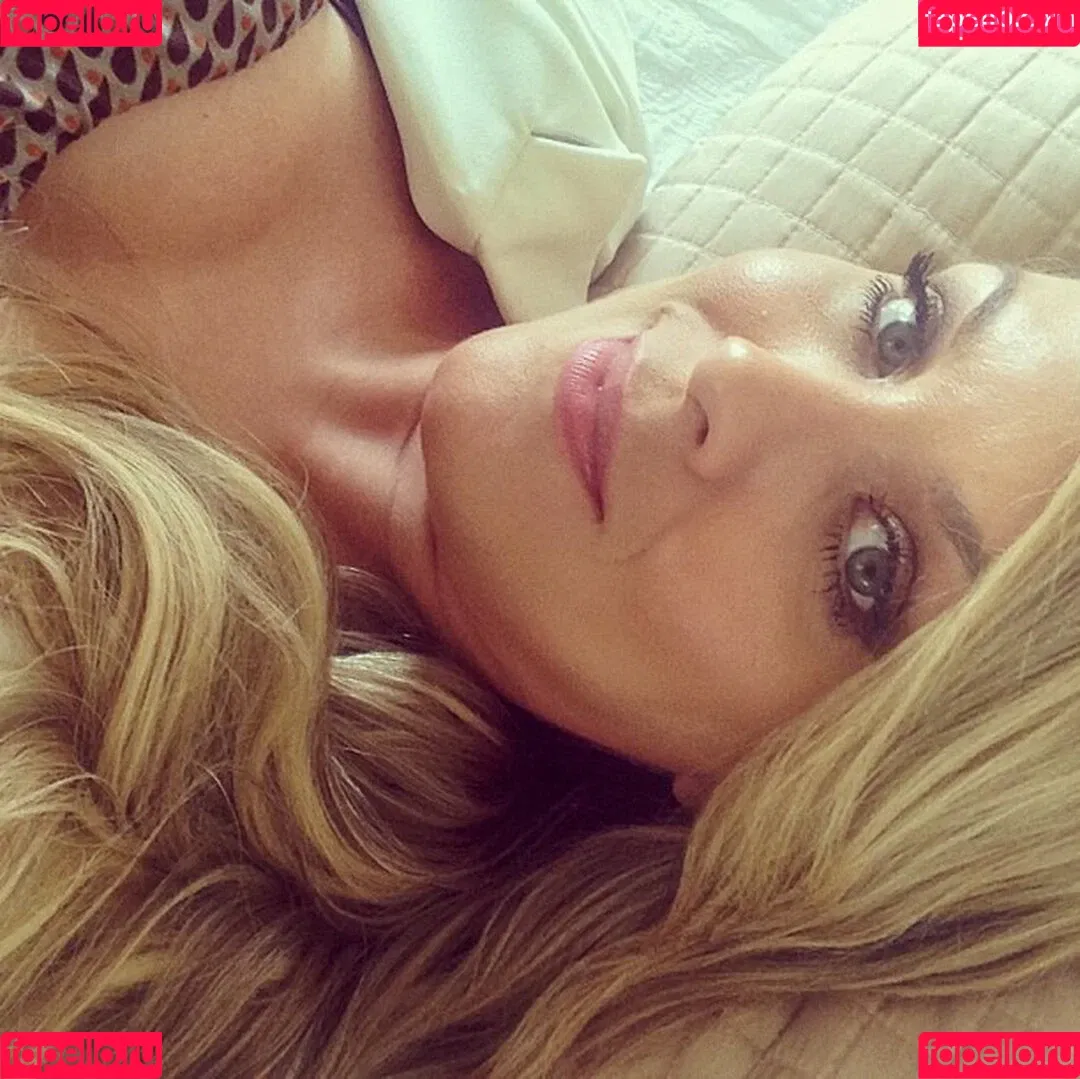 Renata Fan / renatafan Onlyfans Photo Gallery 