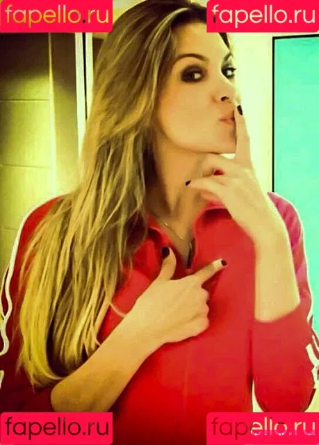 Renata Fan / renatafan Onlyfans Photo Gallery 